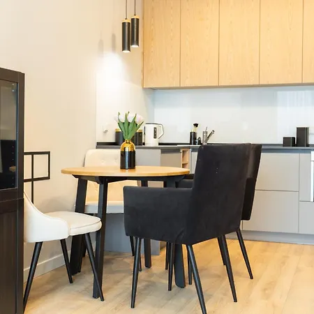 Central Warsaw Apartment - Great Location- Two Bedrooms Apartment- Warsaw Stays- Sienna Street Екстер'єр фото