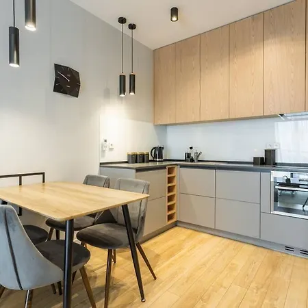 Central Warsaw Apartment - Great Location- Two Bedrooms Apartment- Warsaw Stays- Sienna Street Екстер'єр фото
